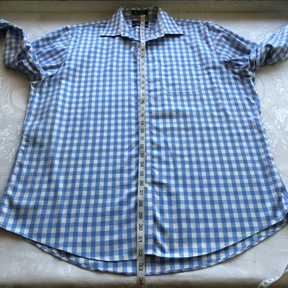 Nordstrom Wrinkle-Free Blue/White Checkered Button-Up Shirt Men’s Size 16.5 34
